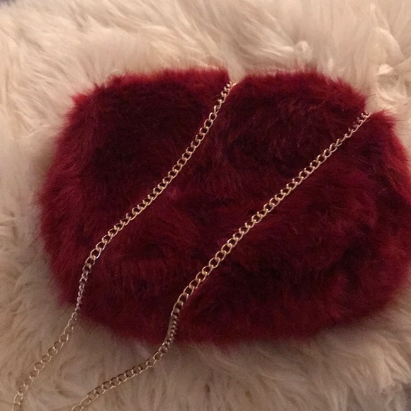Forever 21 Handbags - NWOT Furry Purse